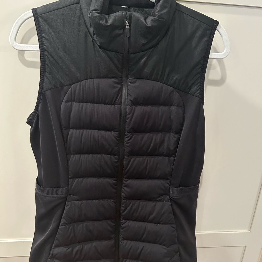 Lululemon Women Black Vest Size 12